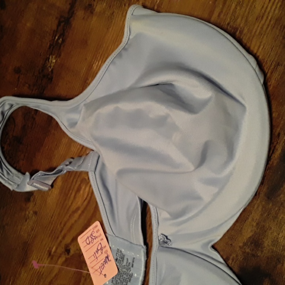 NWOT Bali 38D Gorgeous Blue/periwinkle Comfy Straps Unpadded underwire Bra - Picture 4 of 12